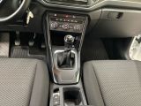 VW T-Roc bei Gebrauchtwagen.expert - Abbildung (9 / 15)