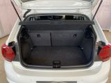 VW Polo bei Gebrauchtwagen.expert - Abbildung (14 / 15)