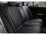 Mercedes-Benz E 220d 4M bei Gebrauchtwagen.expert - Abbildung (13 / 15)