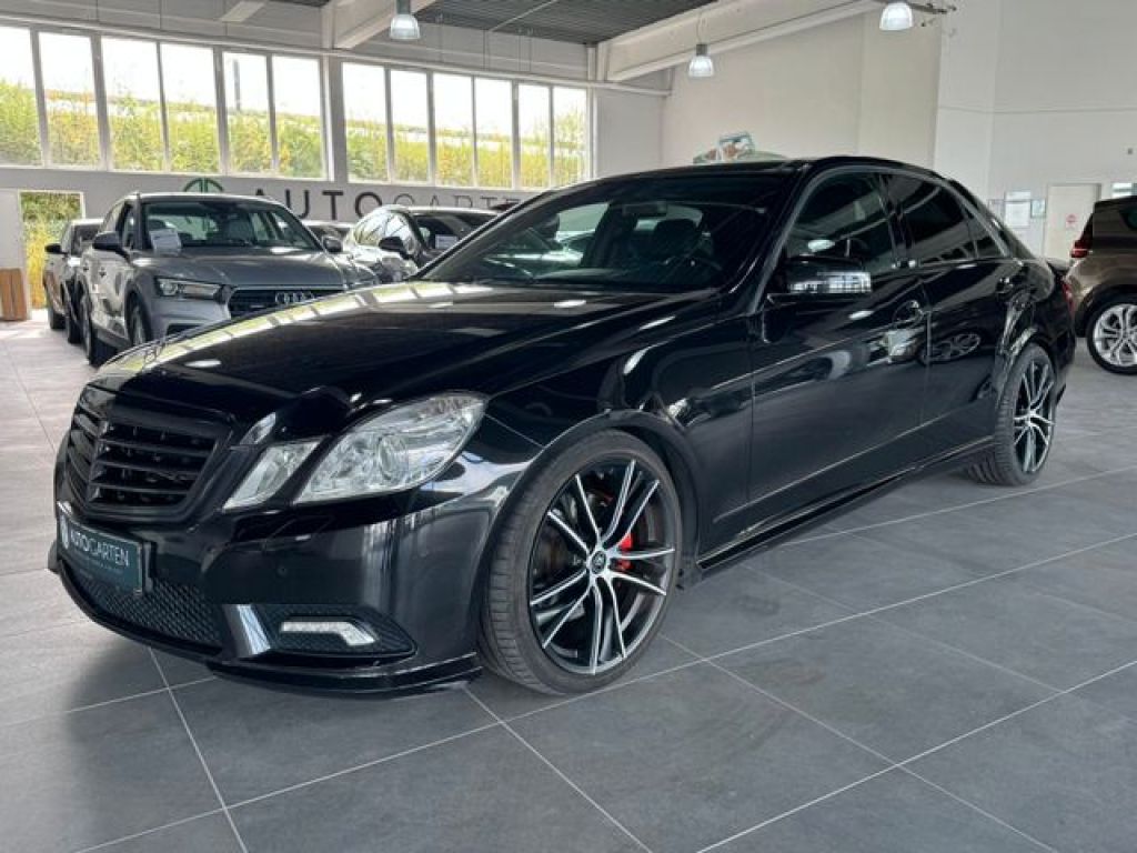 Mercedes-Benz E CGI bei Gebrauchtwagen.expert - Hauptabbildung Mercedes-Benz E CGI bei Gebrauchtwagen.expert - Hauptabbildung