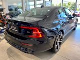 Volvo S60 bei Gebrauchtwagen.expert - Abbildung (4 / 15)