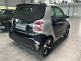 Smart smart fortwo bei Gebrauchtwagen.expert - Abbildung (4 / 15) Smart smart fortwo bei Gebrauchtwagen.expert - Abbildung (4 / 15)
