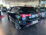 Alfa Romeo Giulietta bei Gebrauchtwagen.expert - Abbildung (5 / 15) Alfa Romeo Giulietta bei Gebrauchtwagen.expert - Abbildung (5 / 15)