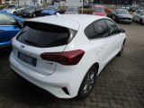 Ford Focus bei Gebrauchtwagen.expert - Abbildung (4 / 15)