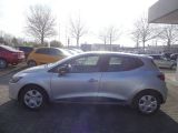Renault Clio bei Gebrauchtwagen.expert - Abbildung (2 / 15)