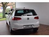 VW Golf bei Gebrauchtwagen.expert - Abbildung (2 / 2)