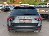 Skoda Superb bei Gebrauchtwagen.expert - Abbildung (5 / 15)