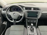 VW Tiguan Allspace bei Gebrauchtwagen.expert - Abbildung (4 / 15) VW Tiguan Allspace bei Gebrauchtwagen.expert - Abbildung (4 / 15)