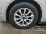 Ford Mondeo Turnier bei Gebrauchtwagen.expert - Abbildung (10 / 15)