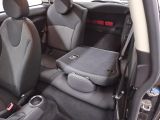 Mini Cooper D bei Gebrauchtwagen.expert - Abbildung (12 / 15)