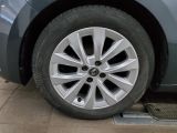 Renault Clio bei Gebrauchtwagen.expert - Abbildung (11 / 15)