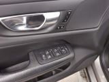 Volvo V60 bei Gebrauchtwagen.expert - Abbildung (10 / 15) Volvo V60 bei Gebrauchtwagen.expert - Abbildung (10 / 15)