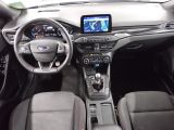 Ford Focus Turnier bei Gebrauchtwagen.expert - Abbildung (5 / 15)