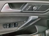 VW Golf Sportsvan bei Gebrauchtwagen.expert - Abbildung (9 / 15)