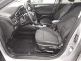 Ford Focus Turnier bei Gebrauchtwagen.expert - Abbildung (8 / 15)