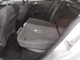 Ford Focus Turnier bei Gebrauchtwagen.expert - Abbildung (12 / 15)
