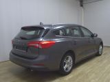 Ford Focus Turnier bei Gebrauchtwagen.expert - Abbildung (4 / 15)