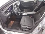 Skoda Superb bei Gebrauchtwagen.expert - Abbildung (9 / 15)