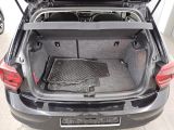 VW Polo bei Gebrauchtwagen.expert - Abbildung (12 / 15) VW Polo bei Gebrauchtwagen.expert - Abbildung (12 / 15)