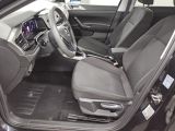VW Polo bei Gebrauchtwagen.expert - Abbildung (9 / 15) VW Polo bei Gebrauchtwagen.expert - Abbildung (9 / 15)