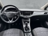 Opel Astra bei Gebrauchtwagen.expert - Abbildung (9 / 15)