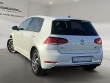 VW Golf VII bei Gebrauchtwagen.expert - Abbildung (4 / 15)