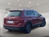 VW Tiguan bei Gebrauchtwagen.expert - Abbildung (5 / 15) VW Tiguan bei Gebrauchtwagen.expert - Abbildung (5 / 15)