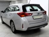 Toyota Auris Touring Sports bei Gebrauchtwagen.expert - Abbildung (4 / 15)