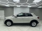 VW T-Roc bei Gebrauchtwagen.expert - Abbildung (3 / 15)