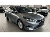 Kia Ceed bei Gebrauchtwagen.expert - Abbildung (6 / 15) Kia Ceed bei Gebrauchtwagen.expert - Abbildung (6 / 15)