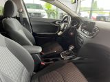 Kia Ceed bei Gebrauchtwagen.expert - Abbildung (12 / 15)
