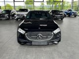 Mercedes-Benz E 220 AMG bei Gebrauchtwagen.expert - Abbildung (2 / 15)