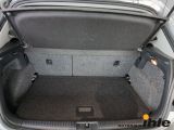 VW Polo bei Gebrauchtwagen.expert - Abbildung (9 / 15) VW Polo bei Gebrauchtwagen.expert - Abbildung (9 / 15)