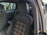 VW Golf GTI bei Gebrauchtwagen.expert - Abbildung (14 / 15)