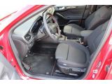 Ford Focus Turnier bei Gebrauchtwagen.expert - Abbildung (15 / 15) Ford Focus Turnier bei Gebrauchtwagen.expert - Abbildung (15 / 15)