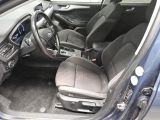 Ford Focus Turnier bei Gebrauchtwagen.expert - Abbildung (7 / 15)