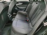 Audi A4 bei Gebrauchtwagen.expert - Abbildung (13 / 15)