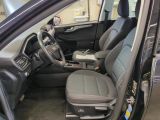 Ford Kuga bei Gebrauchtwagen.expert - Abbildung (6 / 15) Ford Kuga bei Gebrauchtwagen.expert - Abbildung (6 / 15)