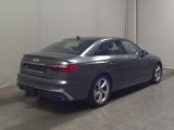 Audi A4 bei Gebrauchtwagen.expert - Abbildung (4 / 15) Audi A4 bei Gebrauchtwagen.expert - Abbildung (4 / 15)