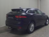 Jaguar F-Pace bei Gebrauchtwagen.expert - Abbildung (4 / 15)