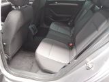 VW Passat bei Gebrauchtwagen.expert - Abbildung (12 / 15)