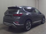 Hyundai Santa Fe bei Gebrauchtwagen.expert - Abbildung (4 / 15)