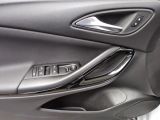 Opel Astra bei Gebrauchtwagen.expert - Abbildung (9 / 15) Opel Astra bei Gebrauchtwagen.expert - Abbildung (9 / 15)