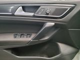 VW Golf Sportsvan bei Gebrauchtwagen.expert - Abbildung (9 / 15)