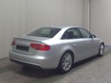Audi A4 bei Gebrauchtwagen.expert - Abbildung (4 / 15) Audi A4 bei Gebrauchtwagen.expert - Abbildung (4 / 15)