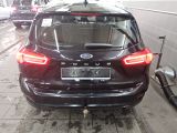 Ford Focus Turnier bei Gebrauchtwagen.expert - Abbildung (10 / 15) Ford Focus Turnier bei Gebrauchtwagen.expert - Abbildung (10 / 15)