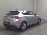 Alfa Romeo Giulietta bei Gebrauchtwagen.expert - Abbildung (4 / 15) Alfa Romeo Giulietta bei Gebrauchtwagen.expert - Abbildung (4 / 15)