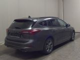 Ford Focus Turnier bei Gebrauchtwagen.expert - Abbildung (4 / 15) Ford Focus Turnier bei Gebrauchtwagen.expert - Abbildung (4 / 15)