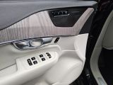 Volvo XC90 bei Gebrauchtwagen.expert - Abbildung (10 / 15) Volvo XC90 bei Gebrauchtwagen.expert - Abbildung (10 / 15)