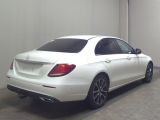 Mercedes-Benz E-Klasse bei Gebrauchtwagen.expert - Abbildung (4 / 15)